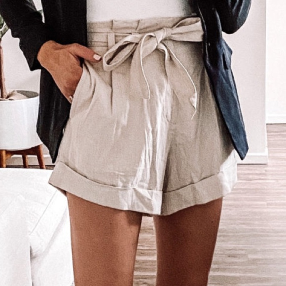 Abercrombie & Fitch Light Beige Linen Tie Waist Paperbag Shorts